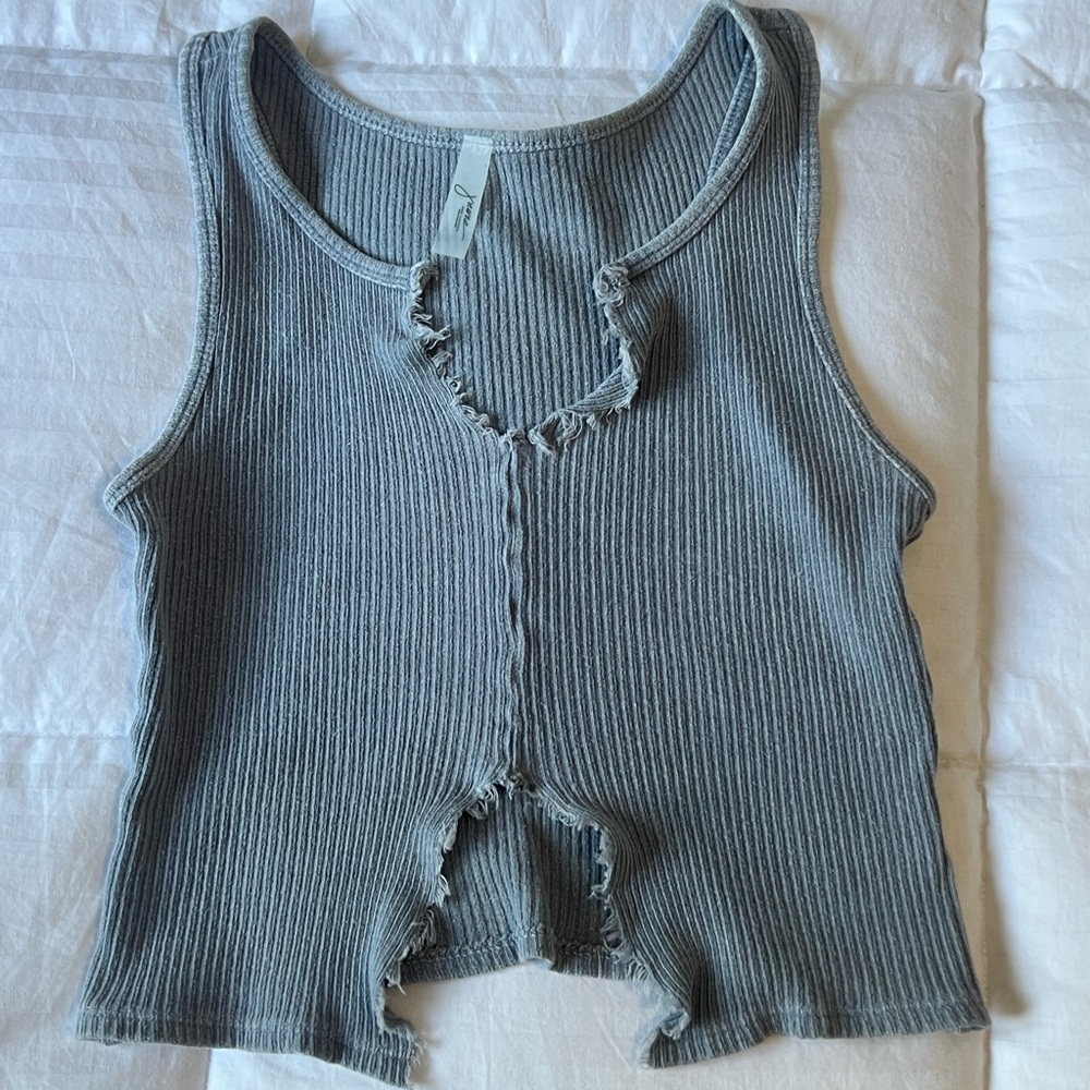 Grey ribbed distressed cut-out tank